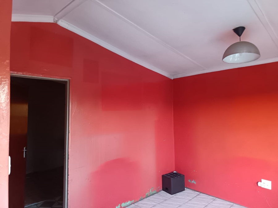 3 Bedroom Property for Sale in Mxolisi Phetani Western Cape
